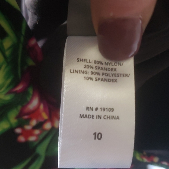 NEW! DREAMWAVE Swimwear Tropical One-Piece Swimsuit Dress 10. - Picture 6 of 7